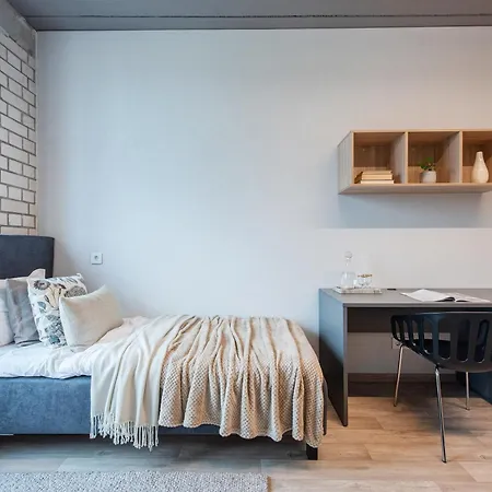 Shed Coliving Aparthotel 3*