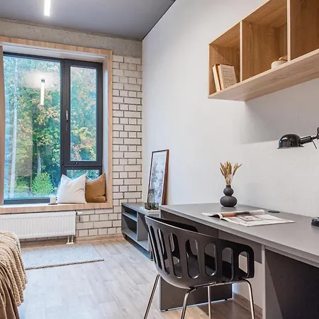 アパートホテル Shed Coliving ヴィリニュス