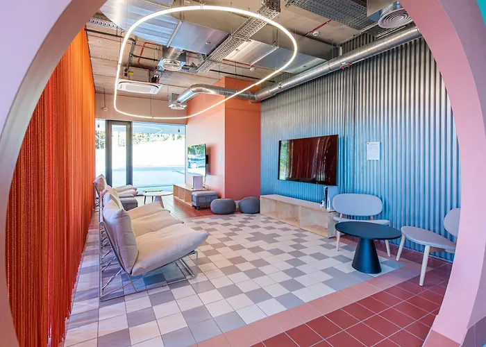 Апарт-отель Shed Coliving Вильнюс