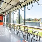 Shed Coliving Lägenhetshotell 3*